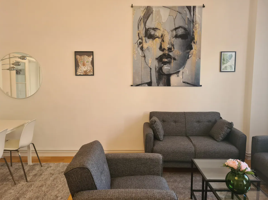 2024-07-29 15_52_27-Wohnung Nr. R4 _ Stadtzentrum _ Stilvoll _ Sightseeing - Wohnungen zur Miete in .png