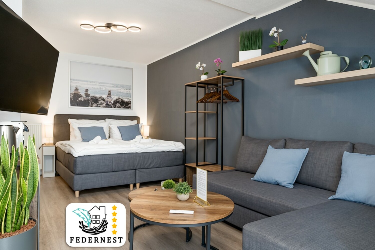 Anpassung Titelbild mit Logo.jpg