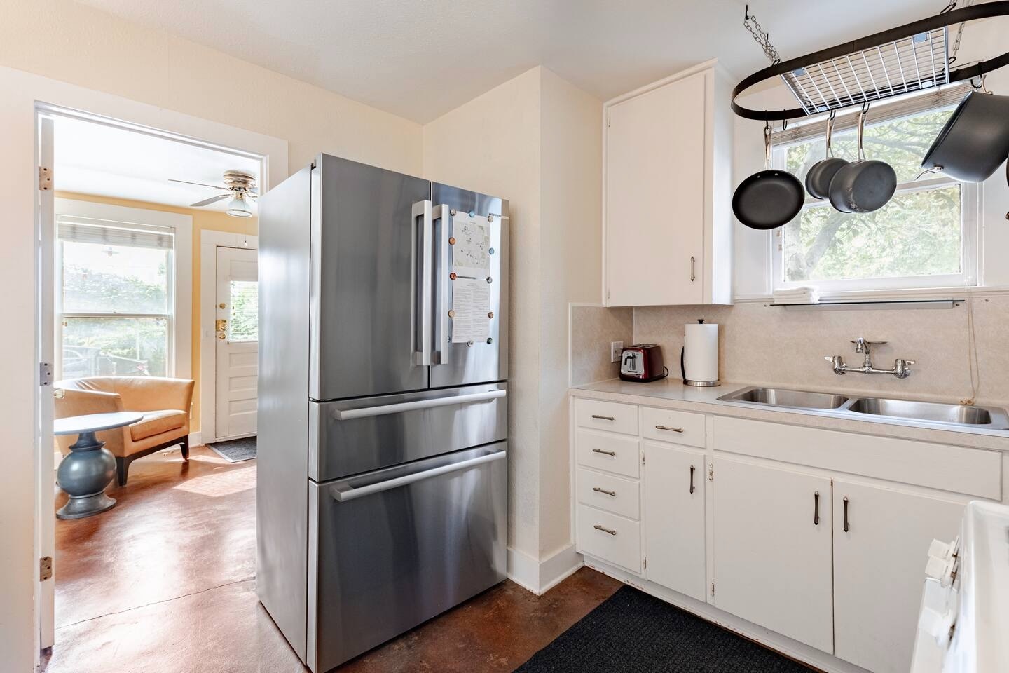 T3-08 Full Kitchen.jpeg