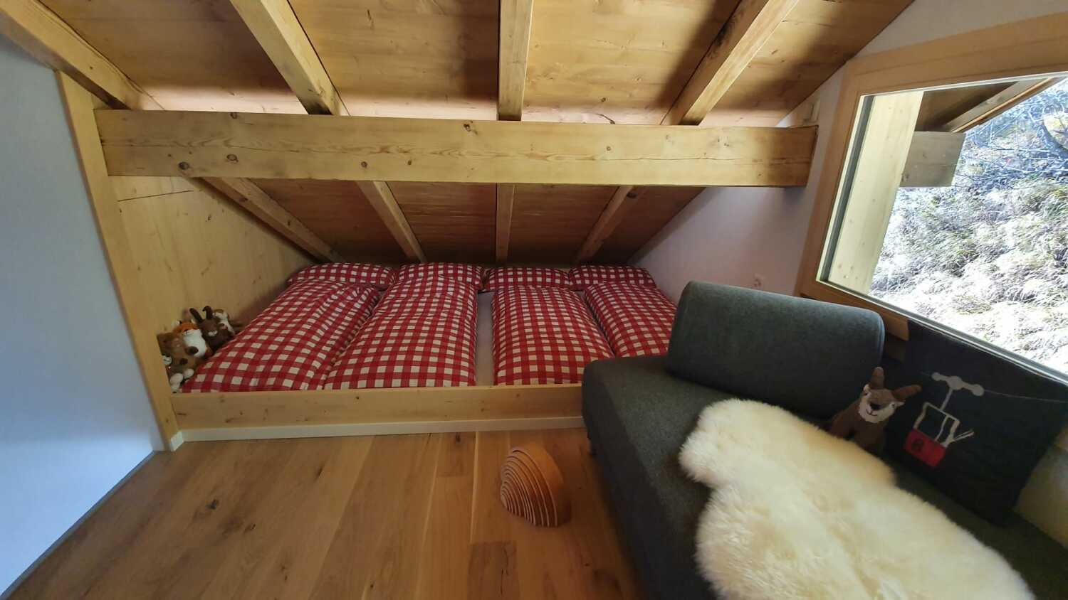 WhatsApp Image 2021-10-25 at 14.00.58.jpeg