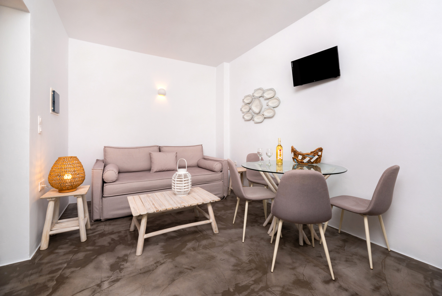 Thanos Rivios Photography (1).jpg