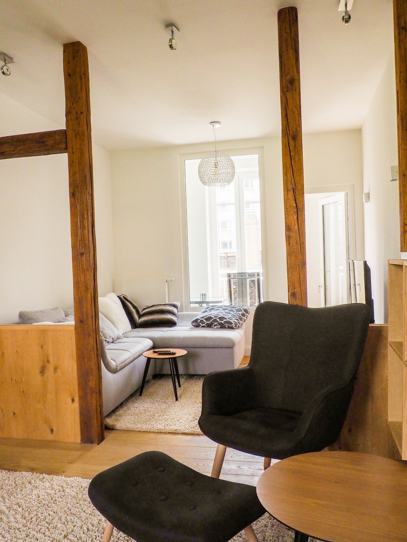 3. Stock Blick ins Wohnzimmer 4.jpg