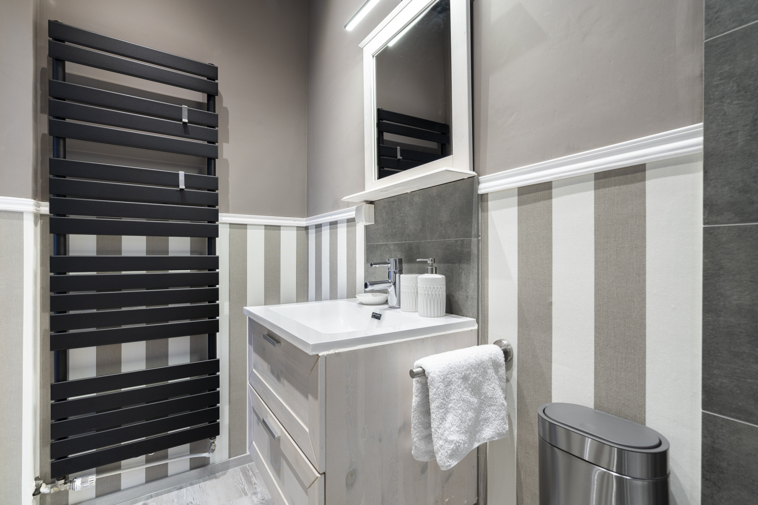 Nautic Mittschiff FotoFinjaPetersen 12 23 62.jpg