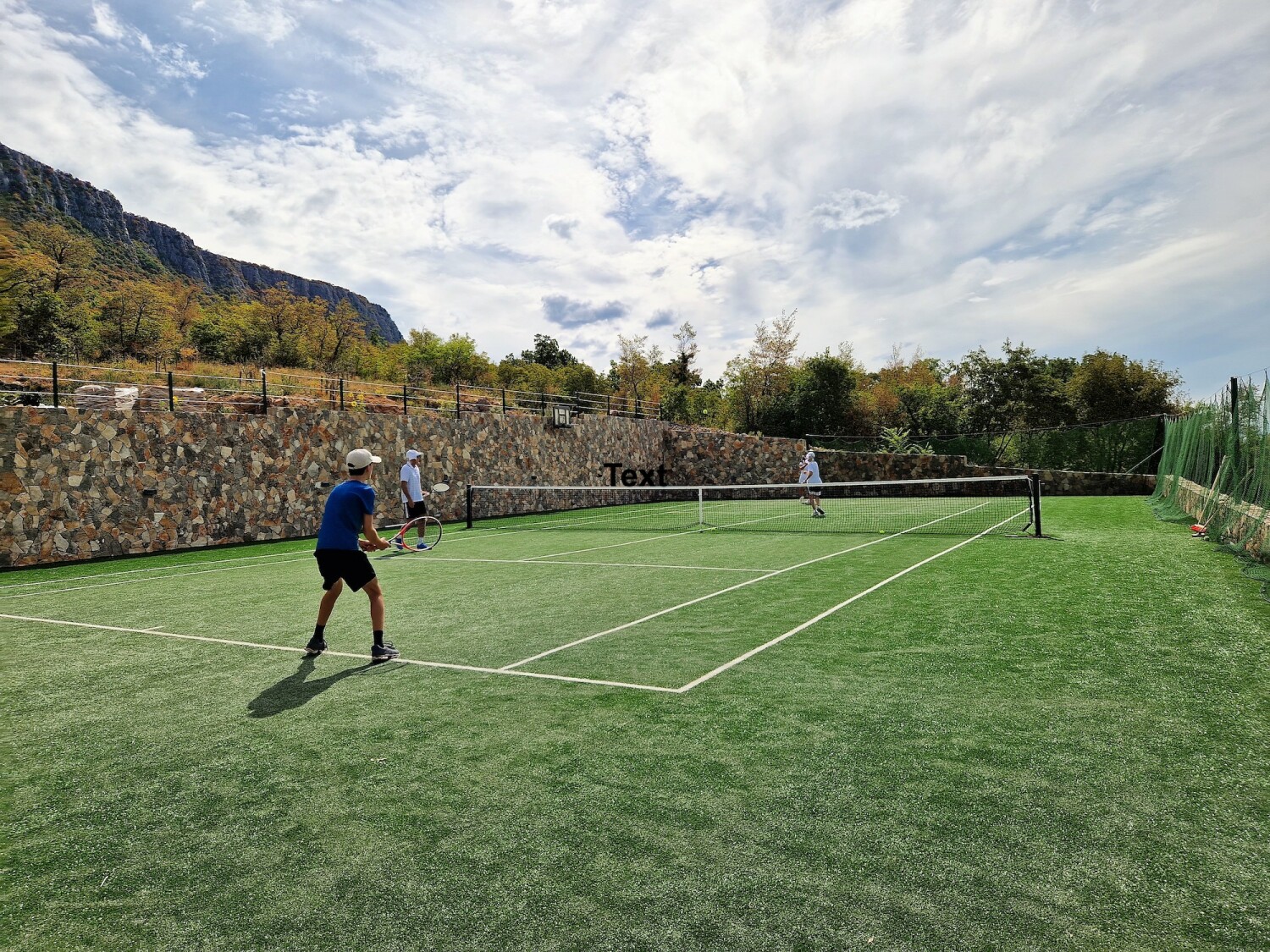 Tennisspieler verpixelt.jpg