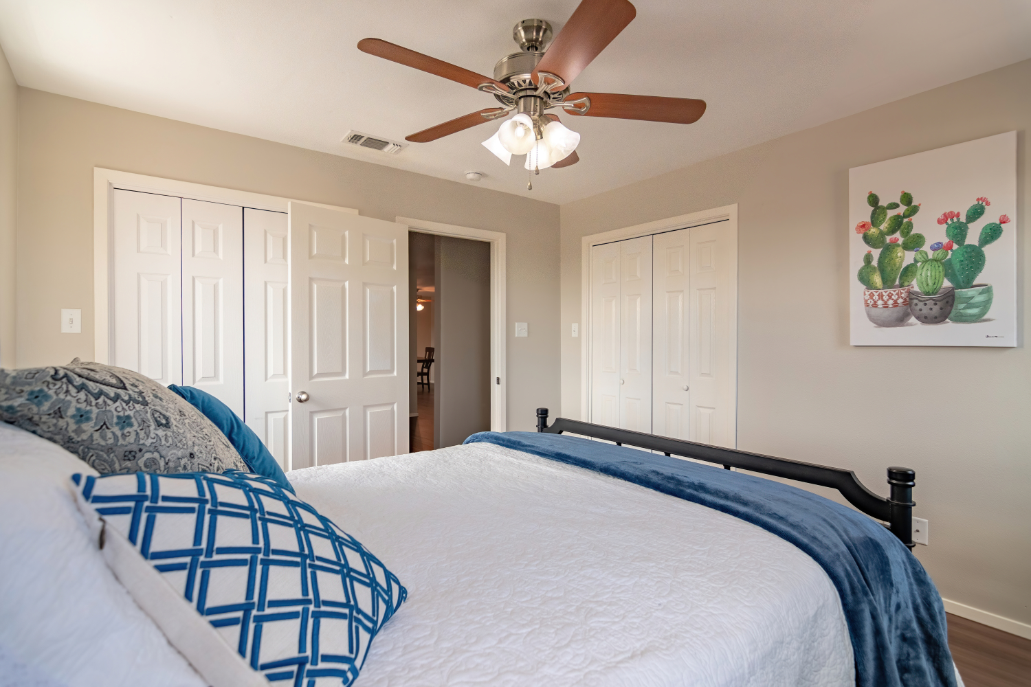 111Robinson-Unit A-012.jpg