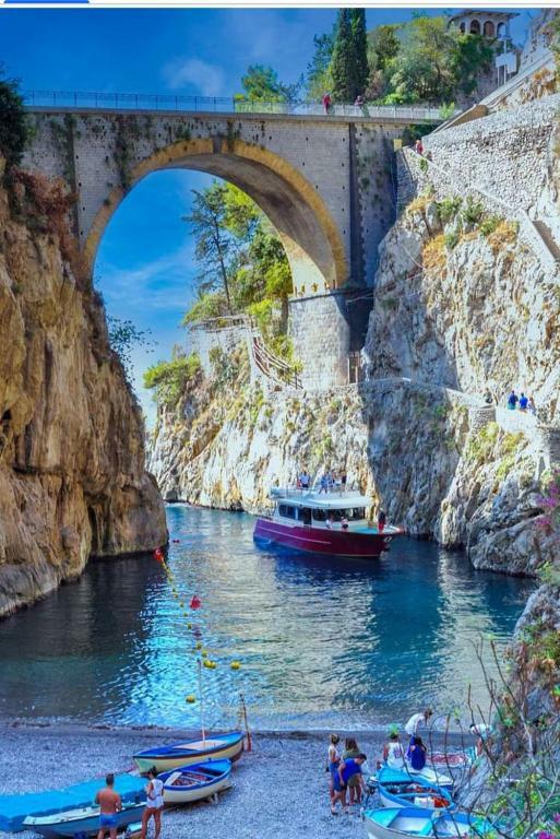 fiordo di furore.jpg