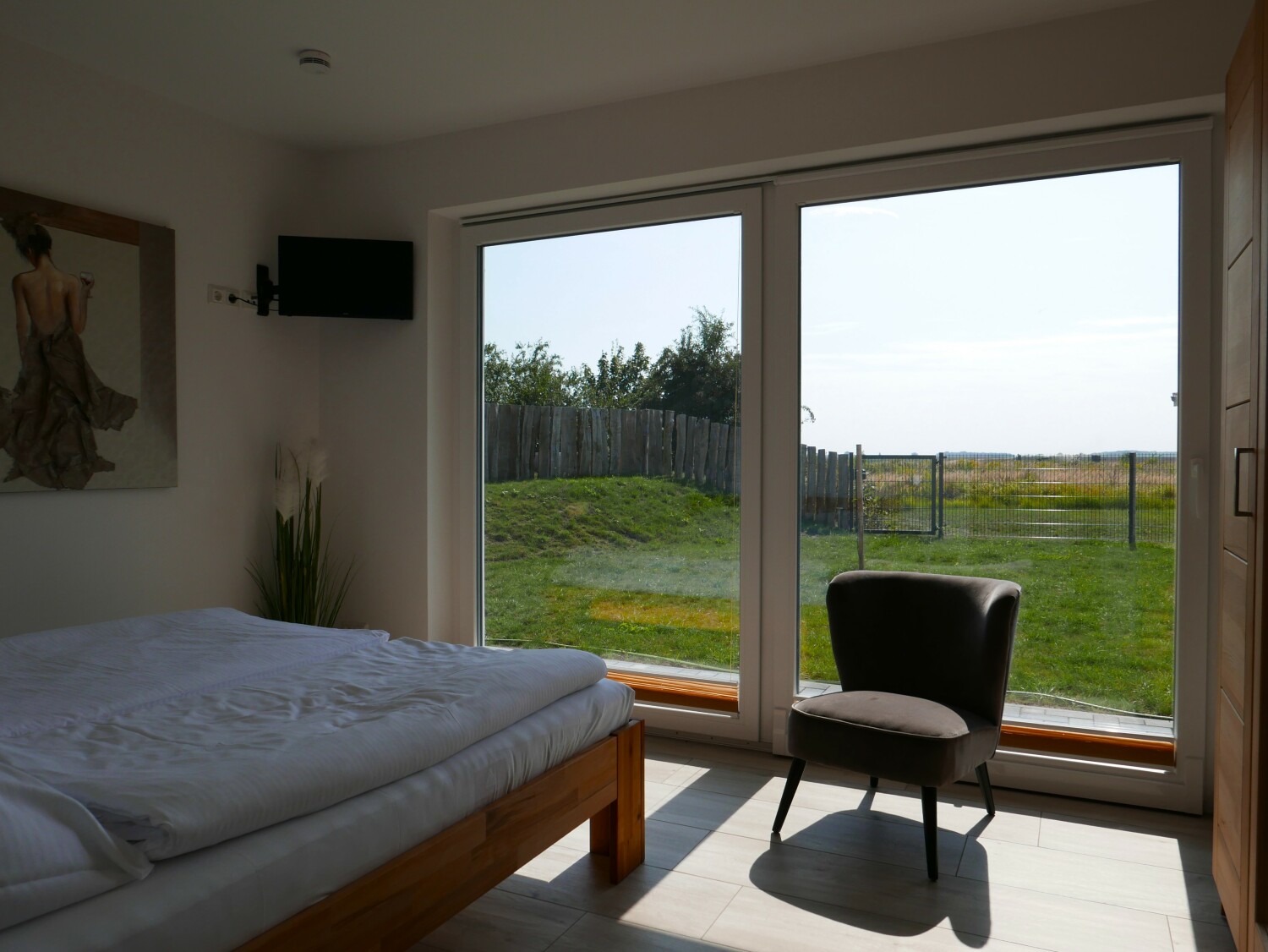 Schlafzimmer UG - 1.jpg