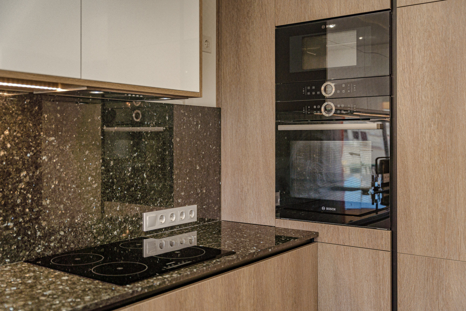 20241025 - OA15 - Ermantovich - Los Cristianos - F+10detalles-19.jpg