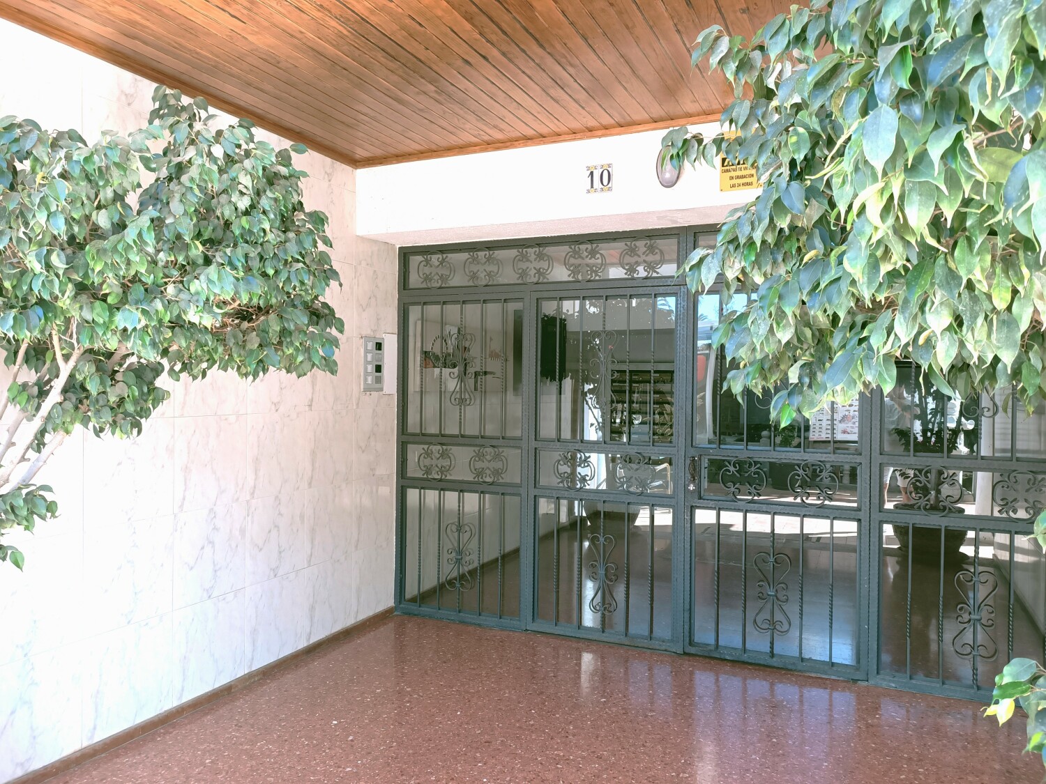 Entrance.jpg