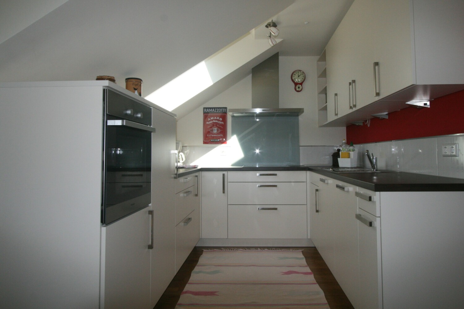 Woh. 3 Küche (2).jpg