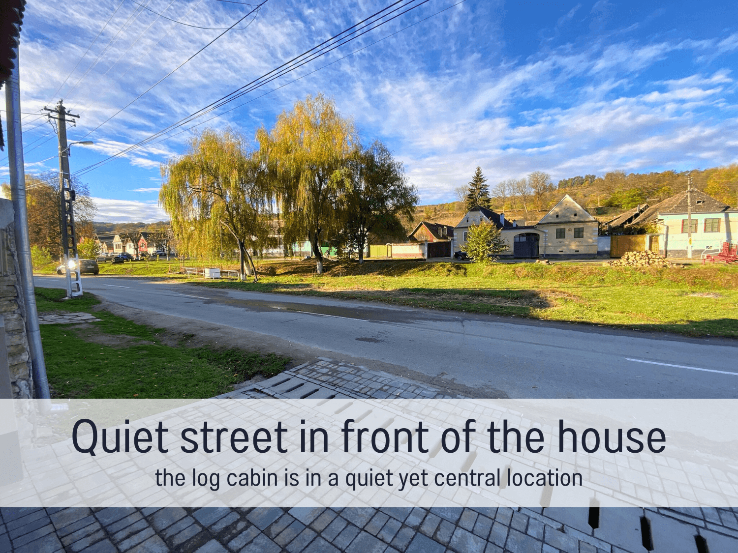 Blockhaus Malmkrog_Quiet street in front of the house_1.png