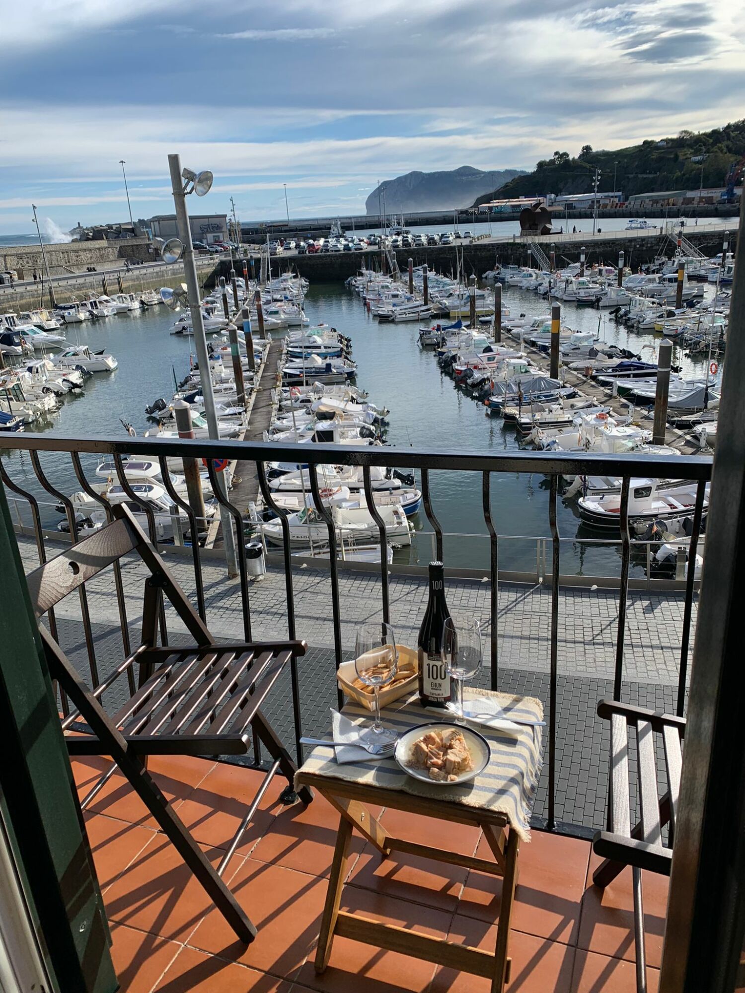 Istua vistas puerto ,Ogoño, momento balcón .jpg