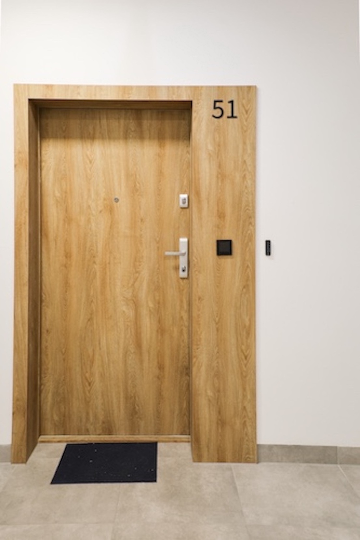 wejście łódż kopernika mieszkanie wynajem.jpg