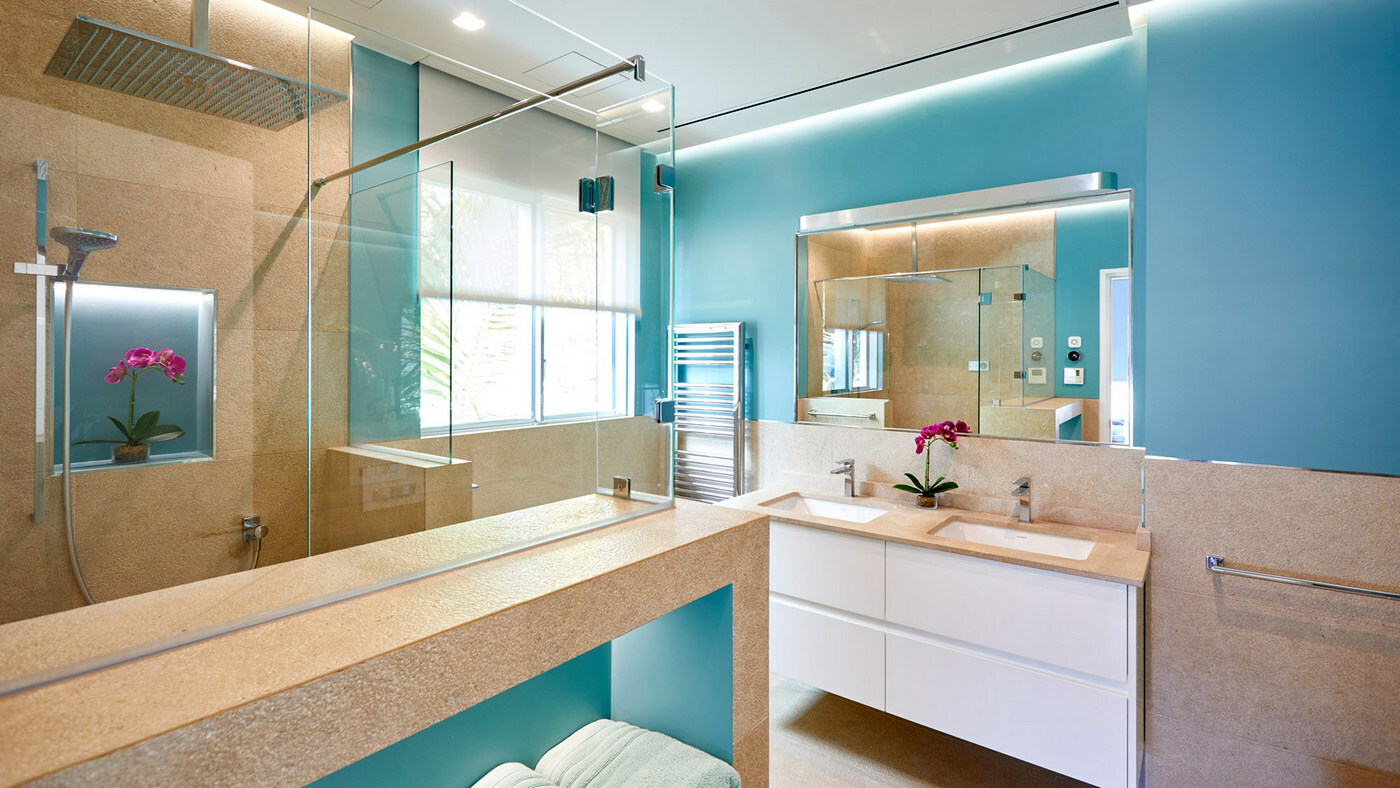 Masterbadezimmer 1400.jpg