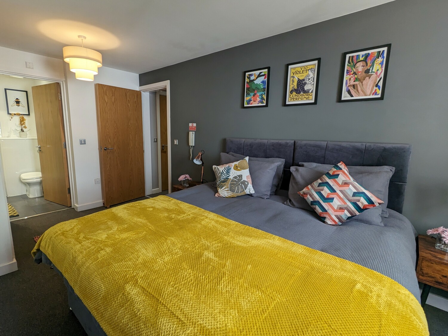 Master bedroom bed1.jpg