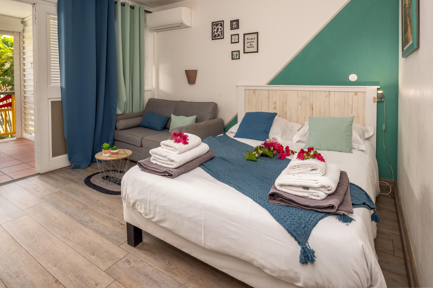 Studio Anse des Rochers 110424©JessicaLaguerre--5.jpg