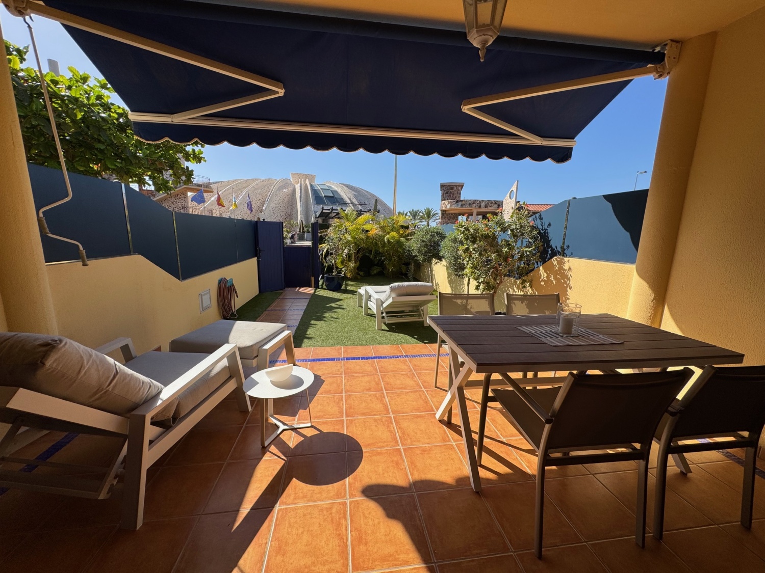 44 - Terrasse aus Wohnzimmer.jpeg