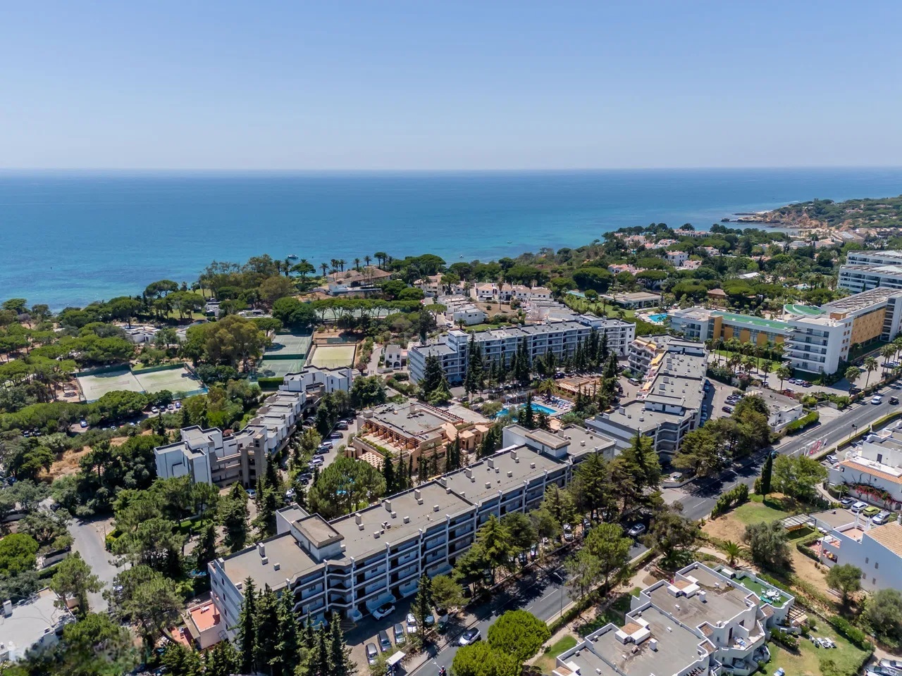 Vista Condominio e Praia.jpg