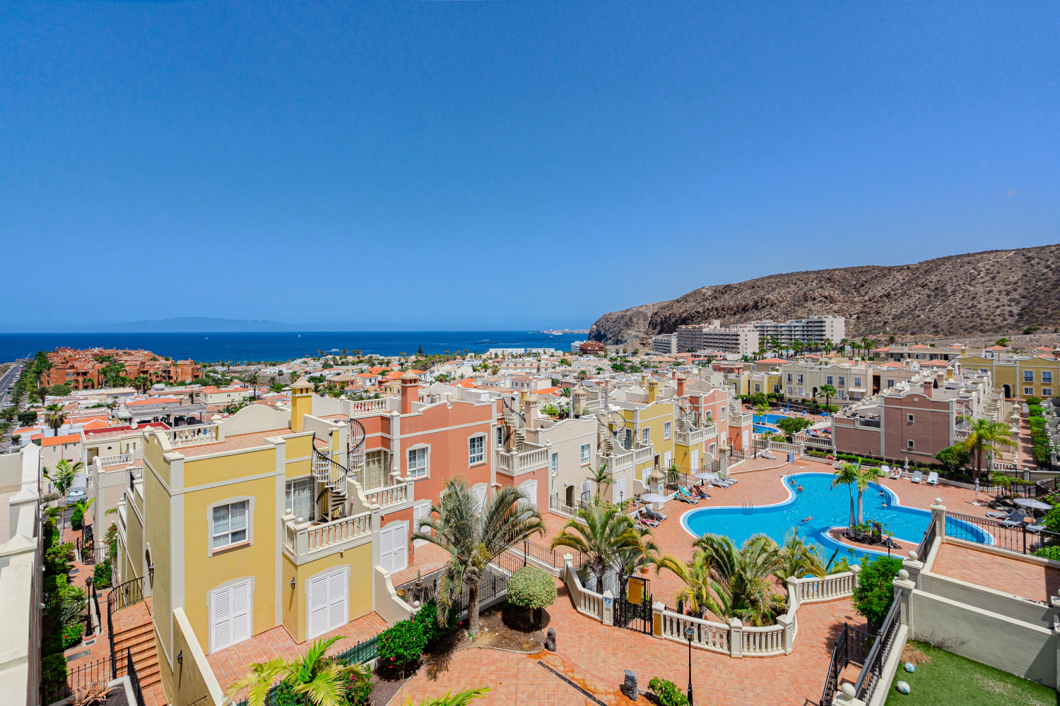 20240718 - 25 - Elfida K - Palm Mar-2.jpg