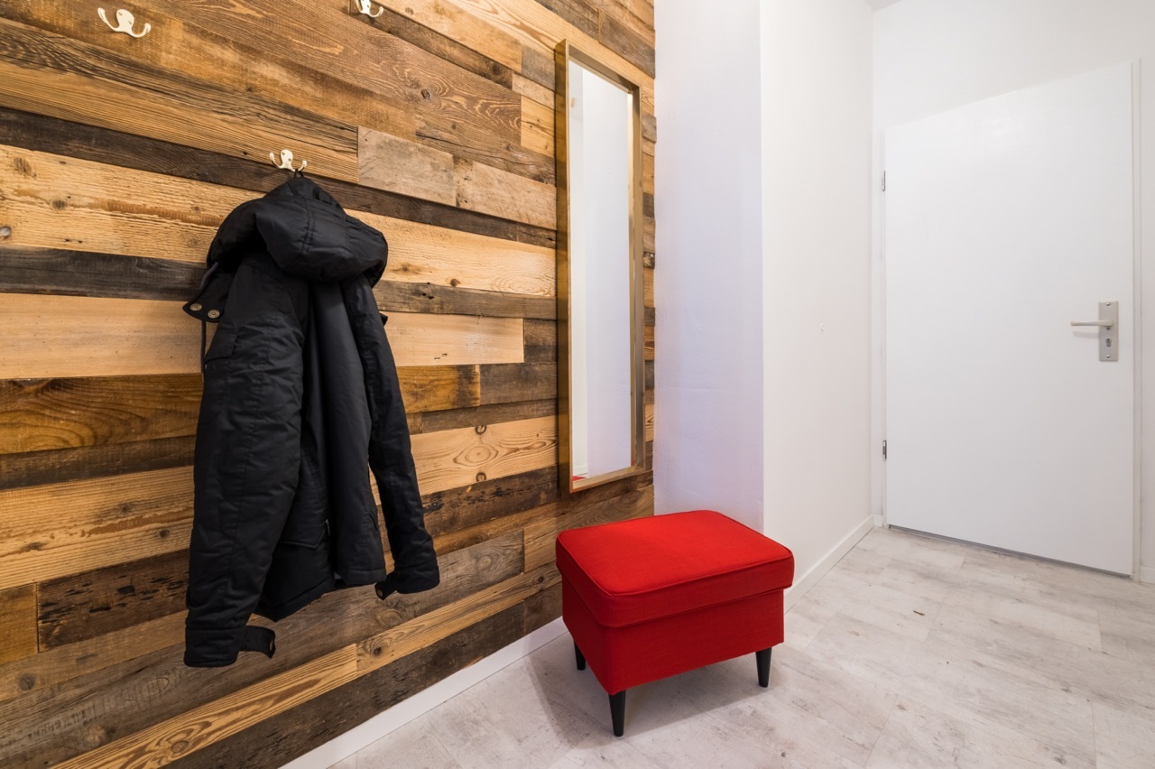 Garderobe Groß.jpeg