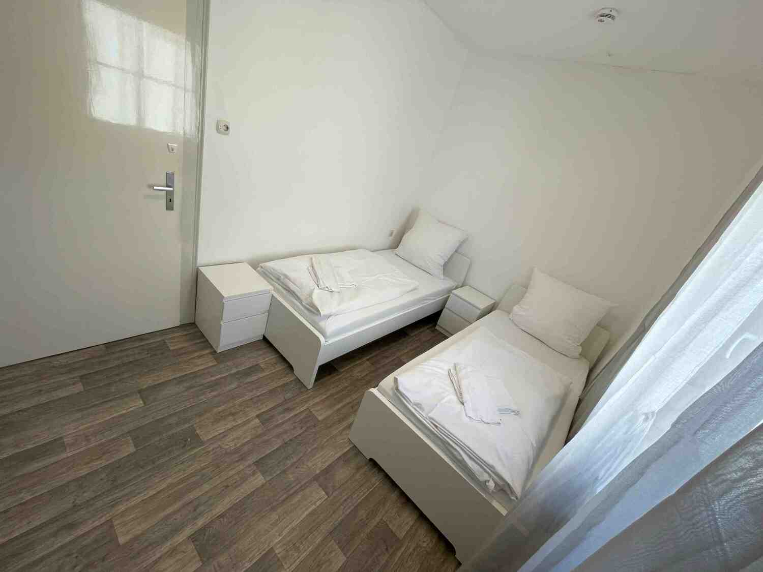 SAD242_(OG) Wackersdorfer Straß 38, 92421 Schwandorf (6).jpg