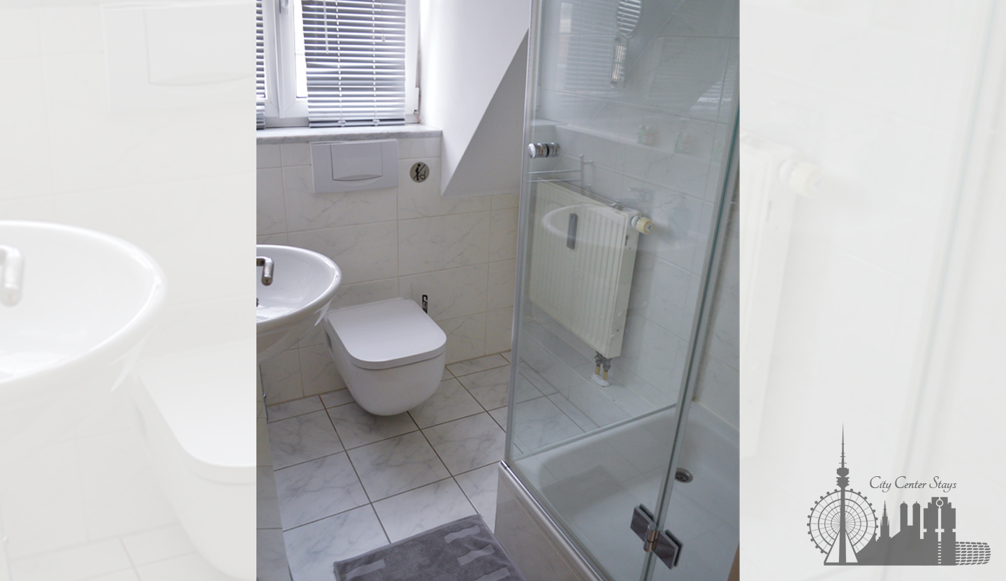 0DSC_0076_heller mehr Blauton.png