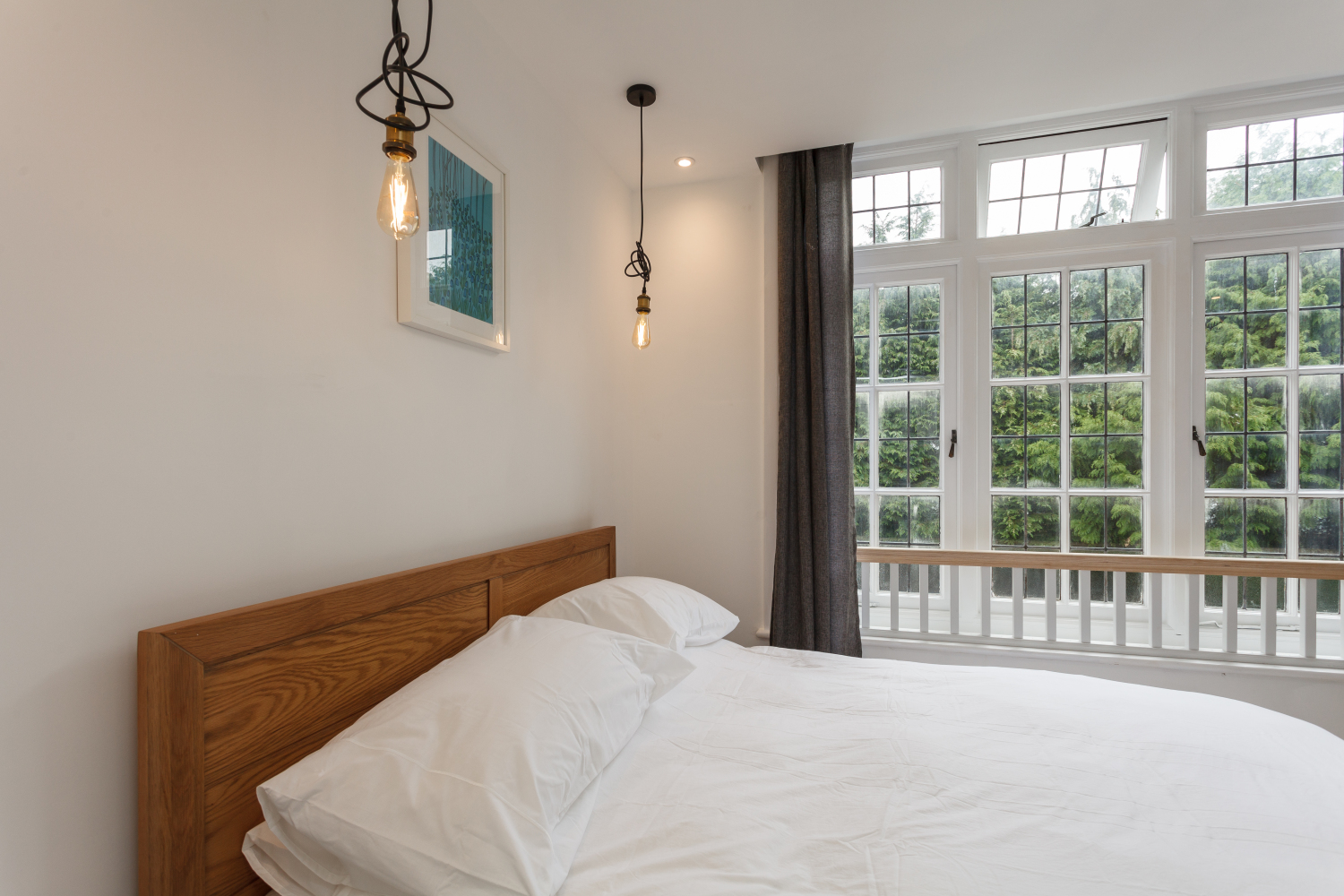 Ap1B Bedroom with Lights.jpg