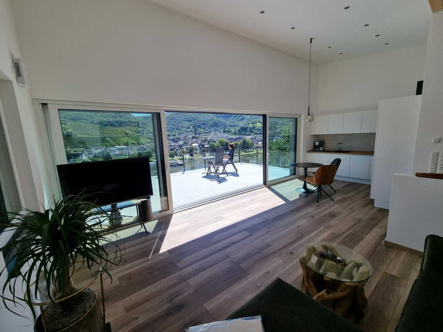 WhatsApp Image 2023-08-10 at 12.35.06.jpeg