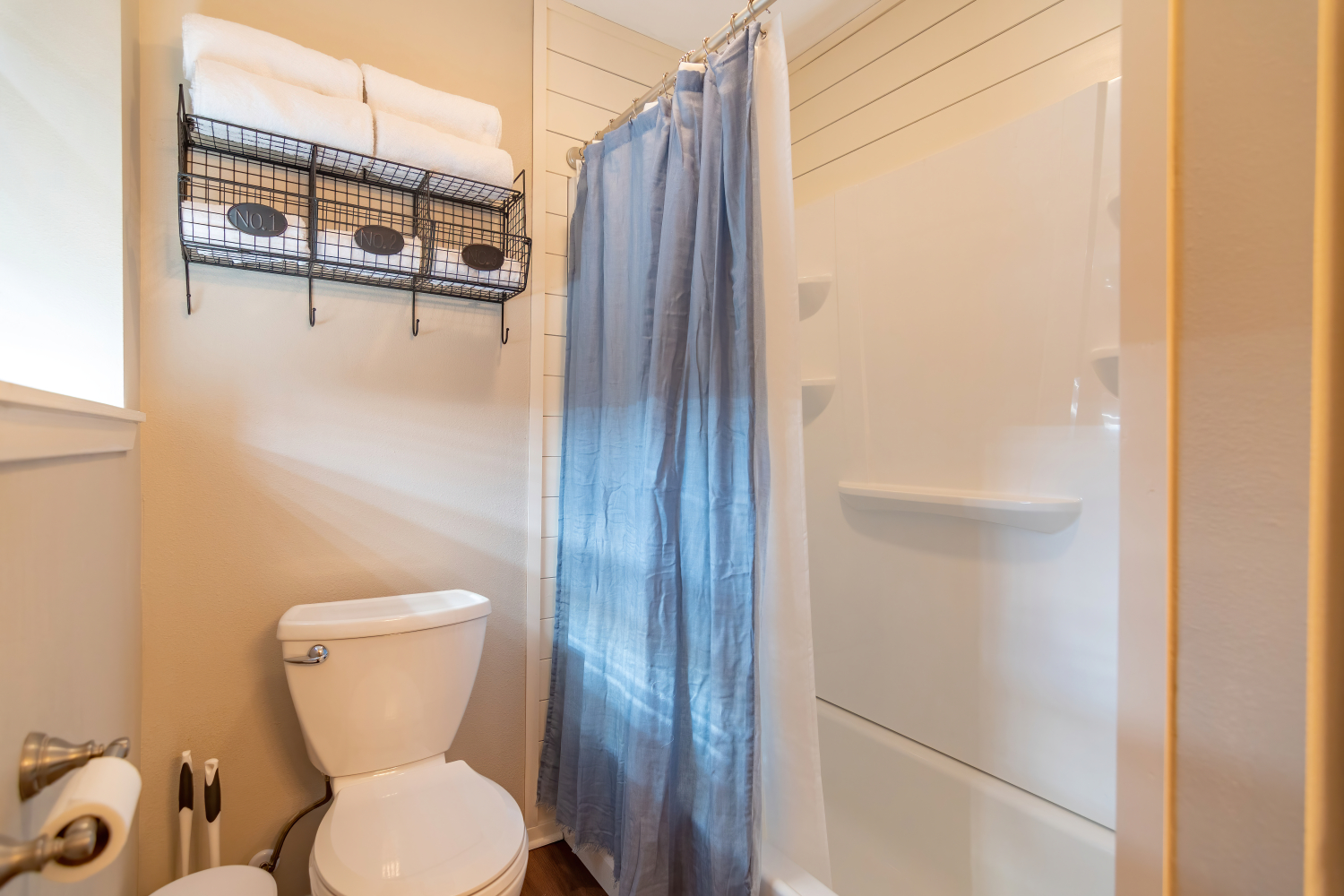 111Robinson-Unit A-010.jpg