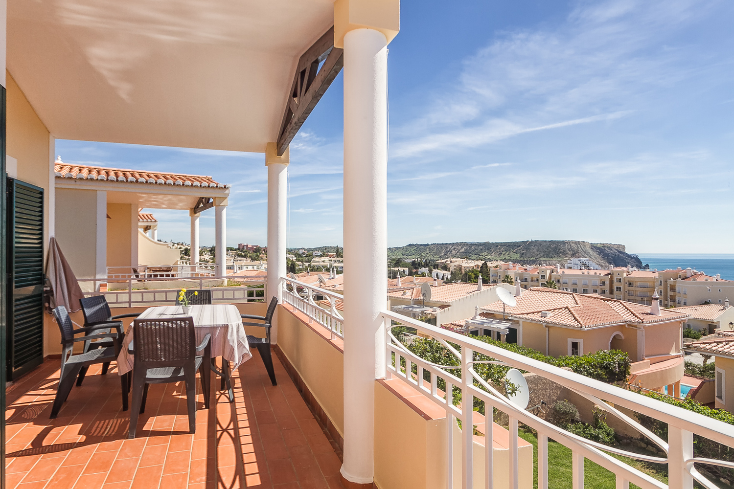 Villa_13_PraiadaLuz (13).jpg