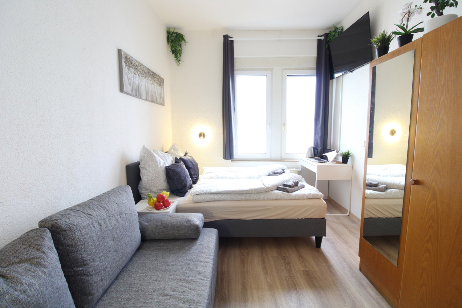 2022-12-09 - 301 - BR1 - apartment-full view_b.jpg