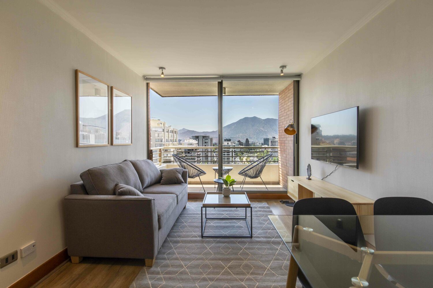 Pedro AVN 22 1810 (2).jpg