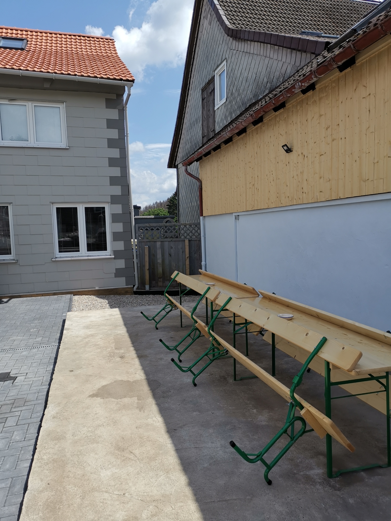 große Grillterrasse 4.jpg