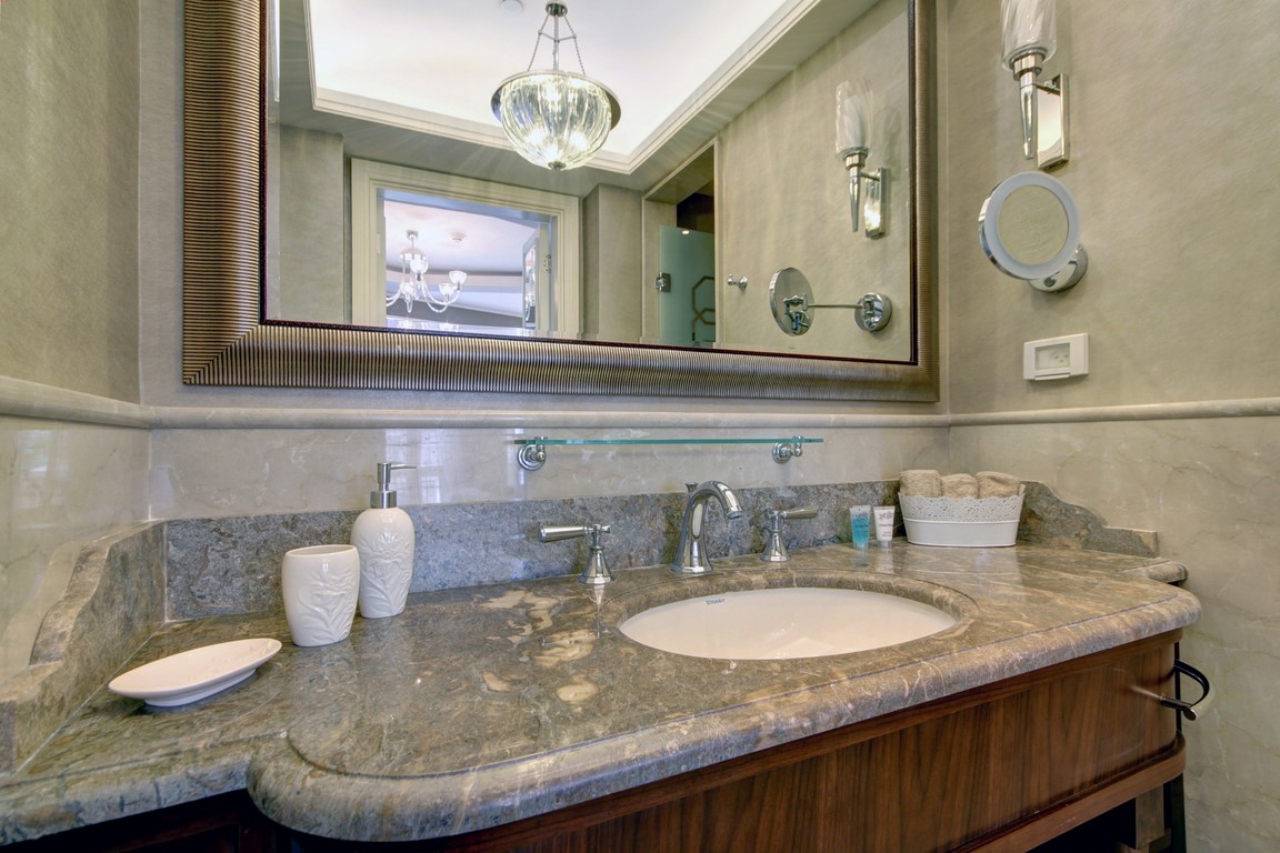 Waldorf_018 (Copy).jpg