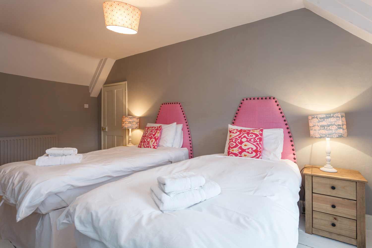 Gate House Twin 2.jpg