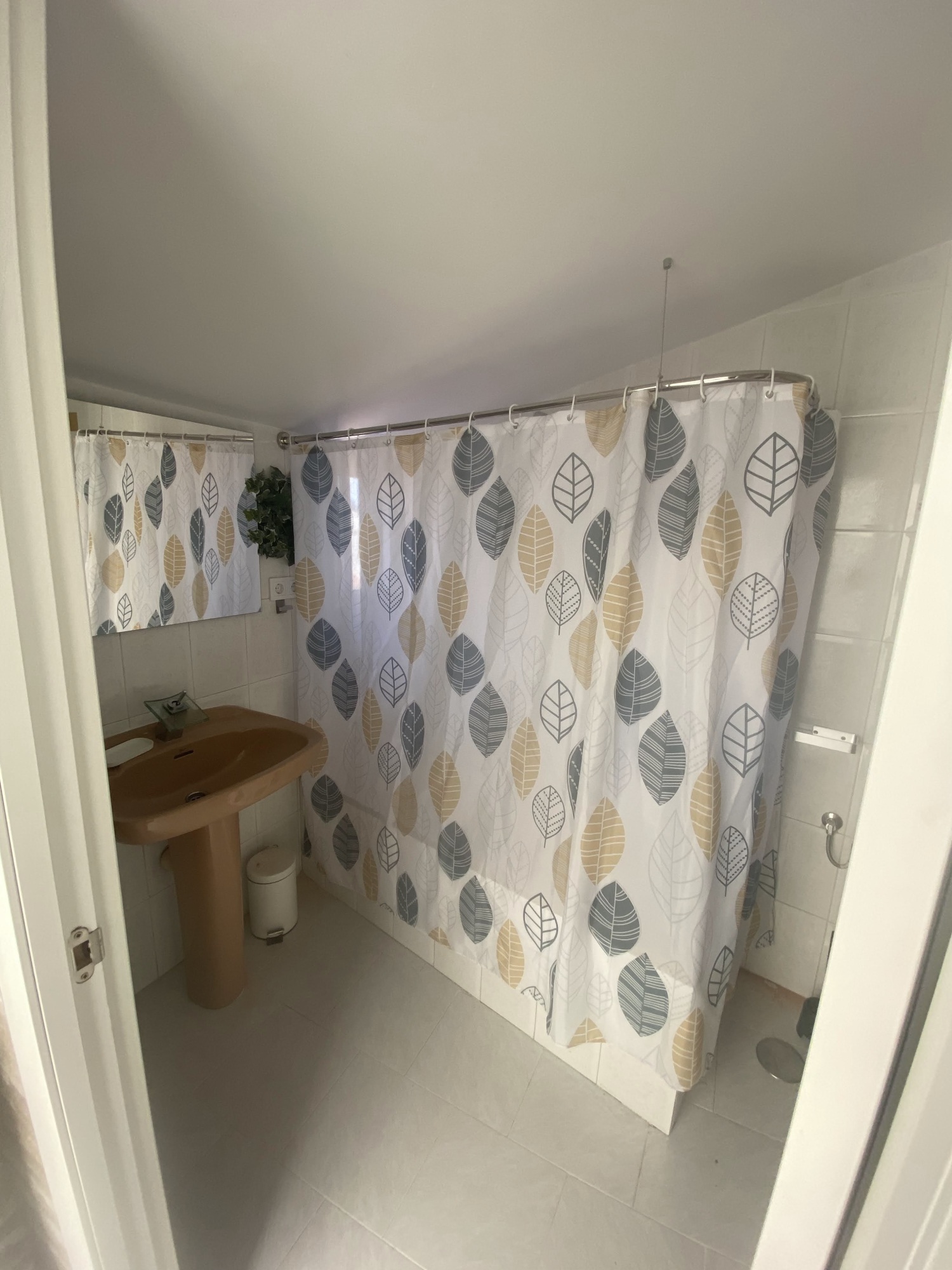 BAÑO ARRIBA  (2).jpg