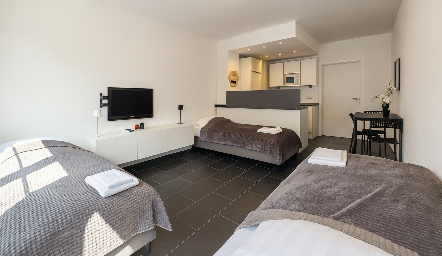 ChatGPT Image 1. Dez. 2025, 07_06_29.png