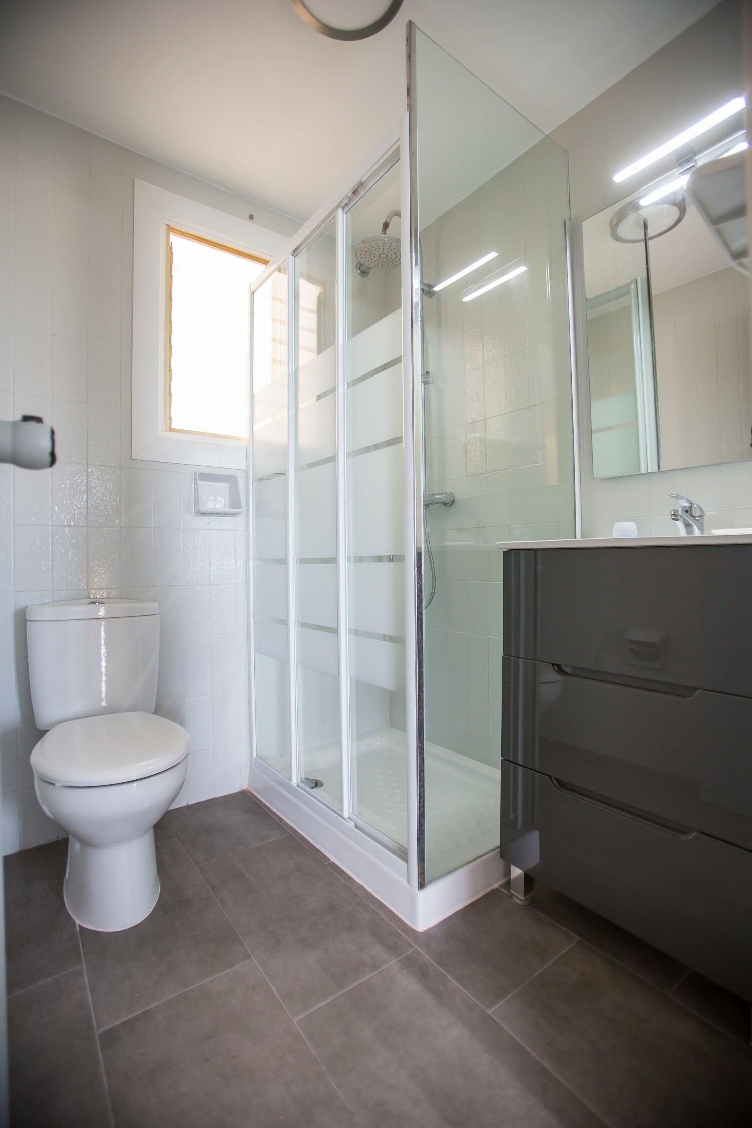 Copy of Copy of Copy of REU_0144.jpg