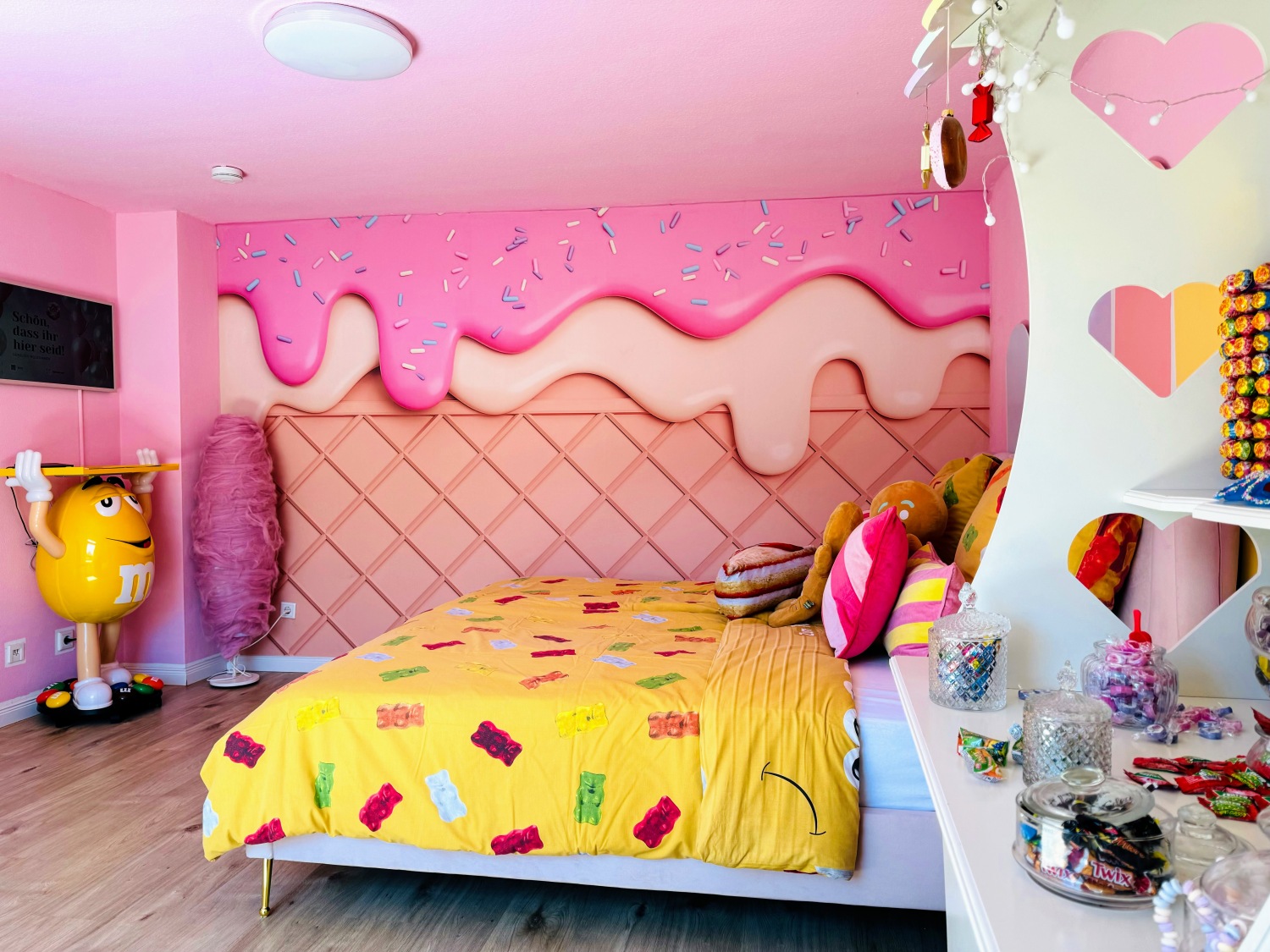 24-06-08 12-43-20 6804.jpg