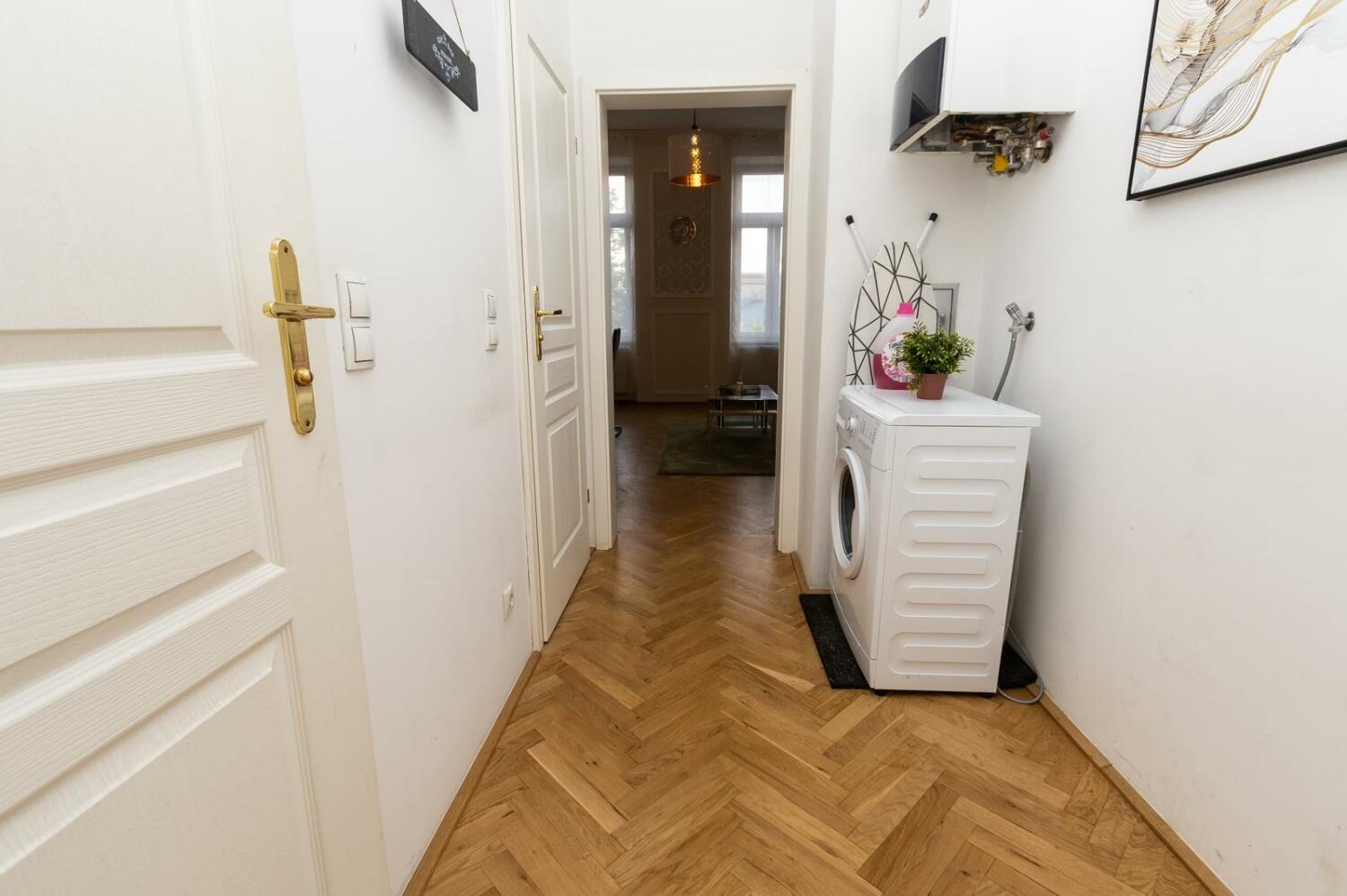 PHOTO-2024-02-07-11-40-04 (1).jpg