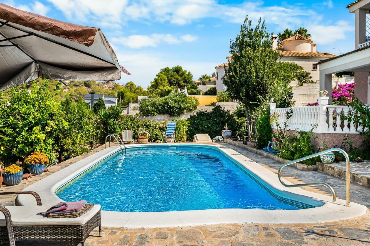 2 STARLITE PISCINA 1.jpg