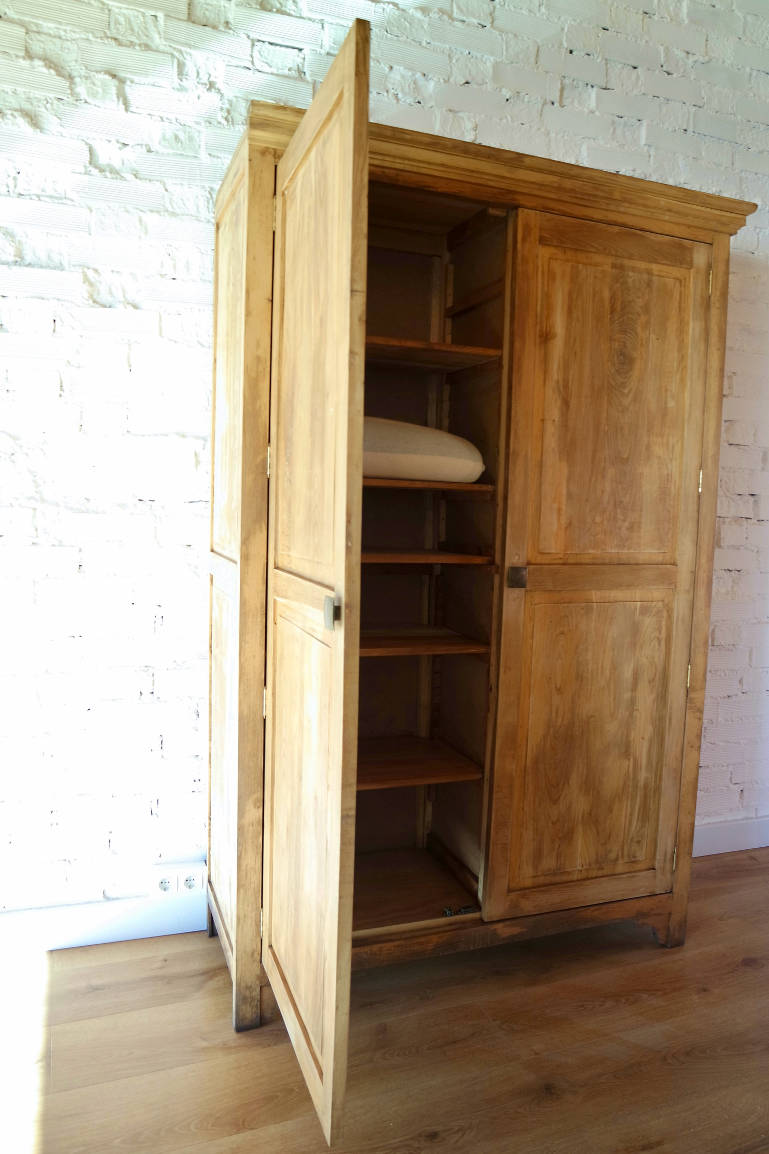 20 Parreiro Habitación Armario.jpeg