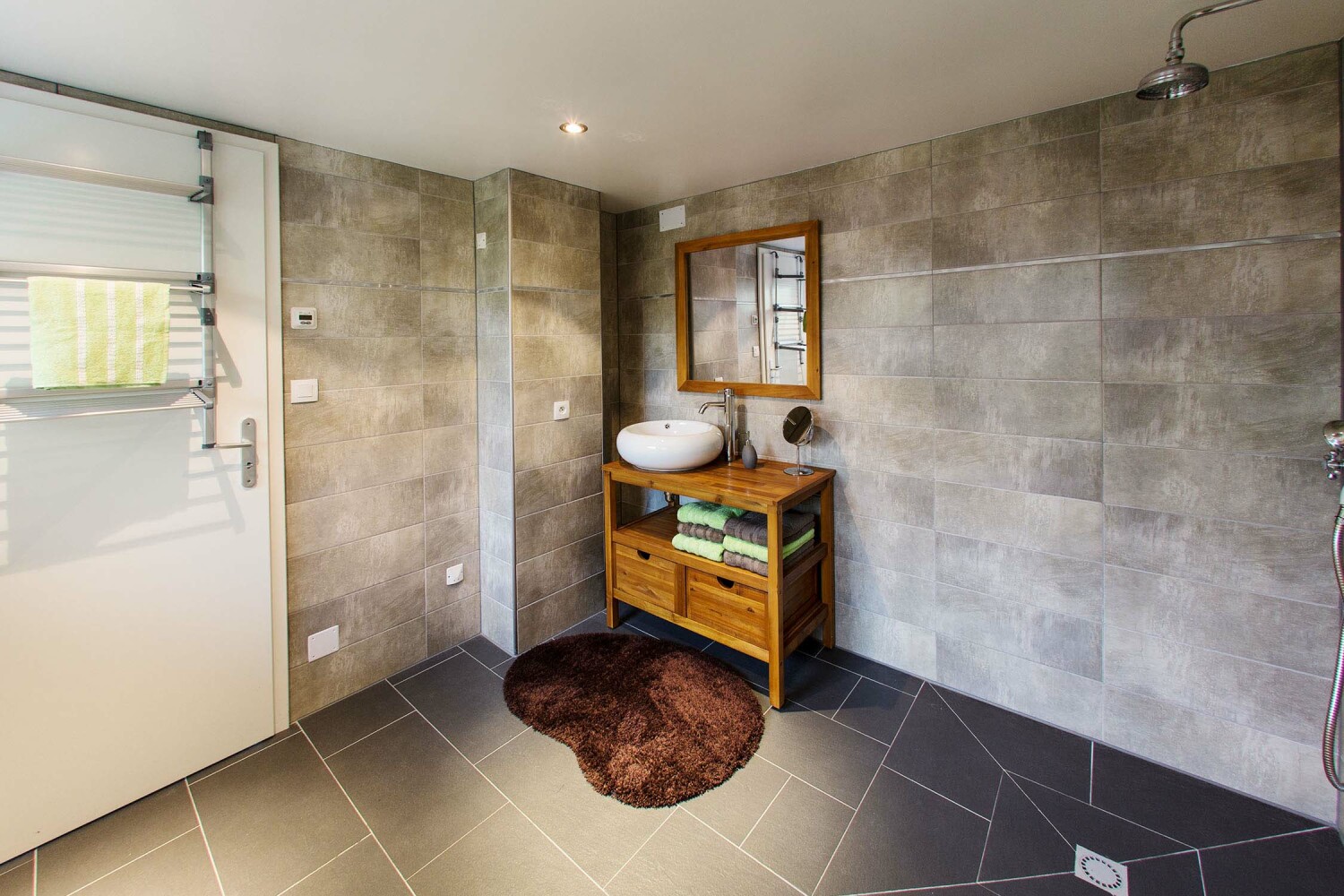 18RE5C0344 copie.jpg