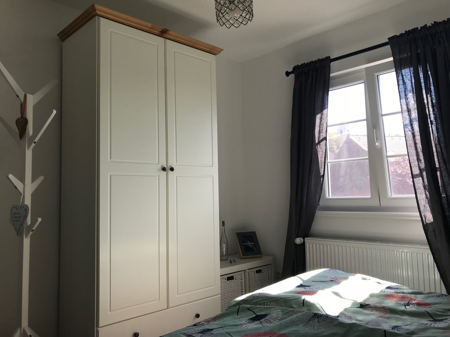 Schlafzimmer Schrank.JPG