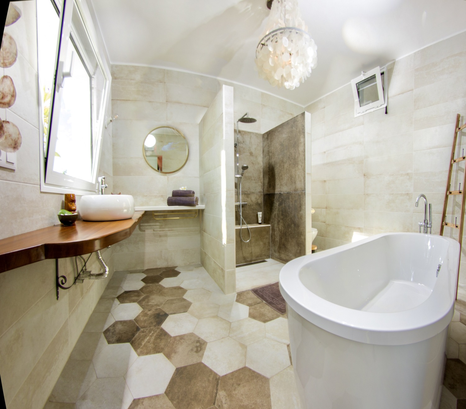 IMG_8458_59_61_tonemapped Panorama.jpg