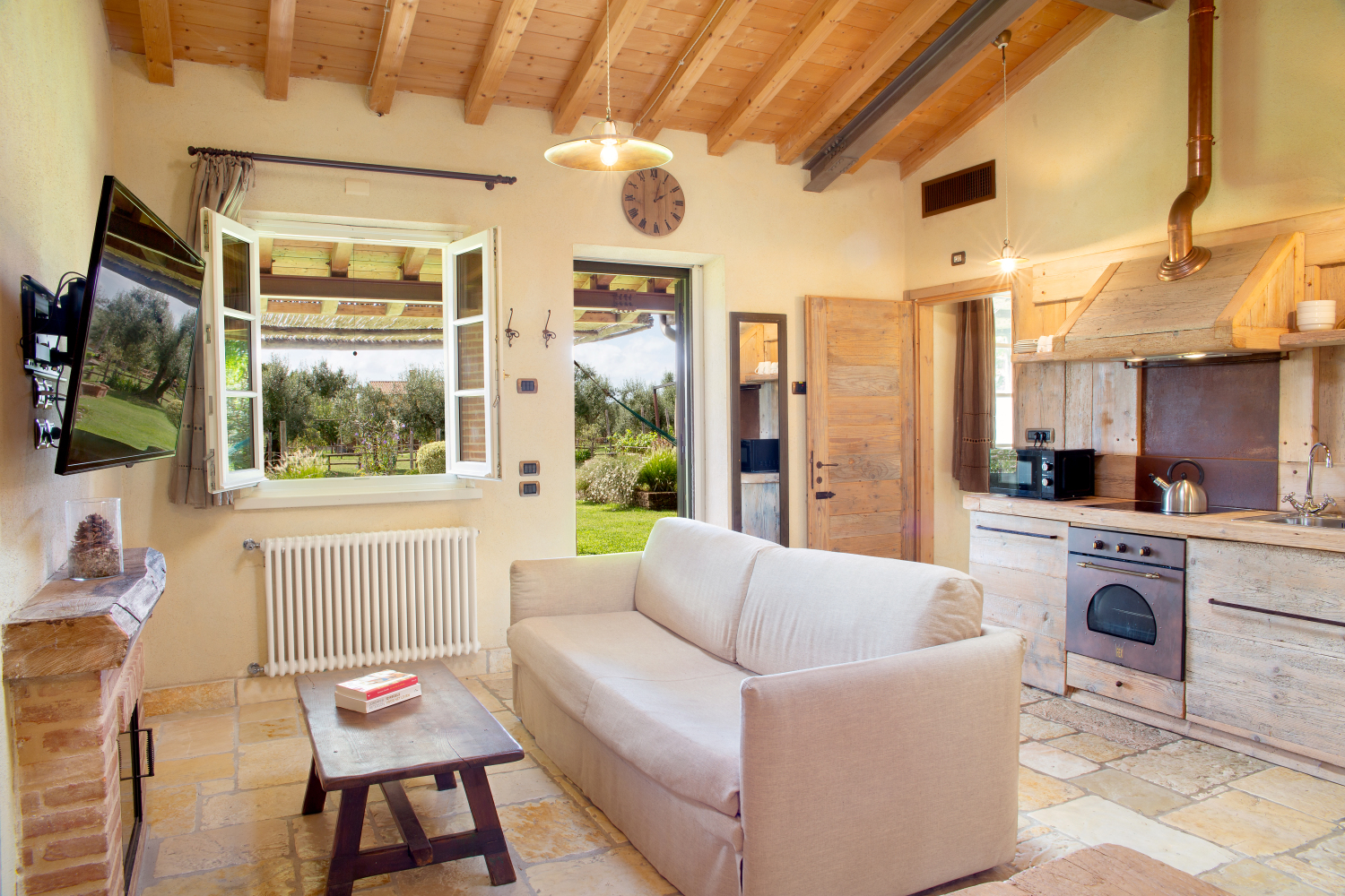 09 Nocciola Living1.jpg