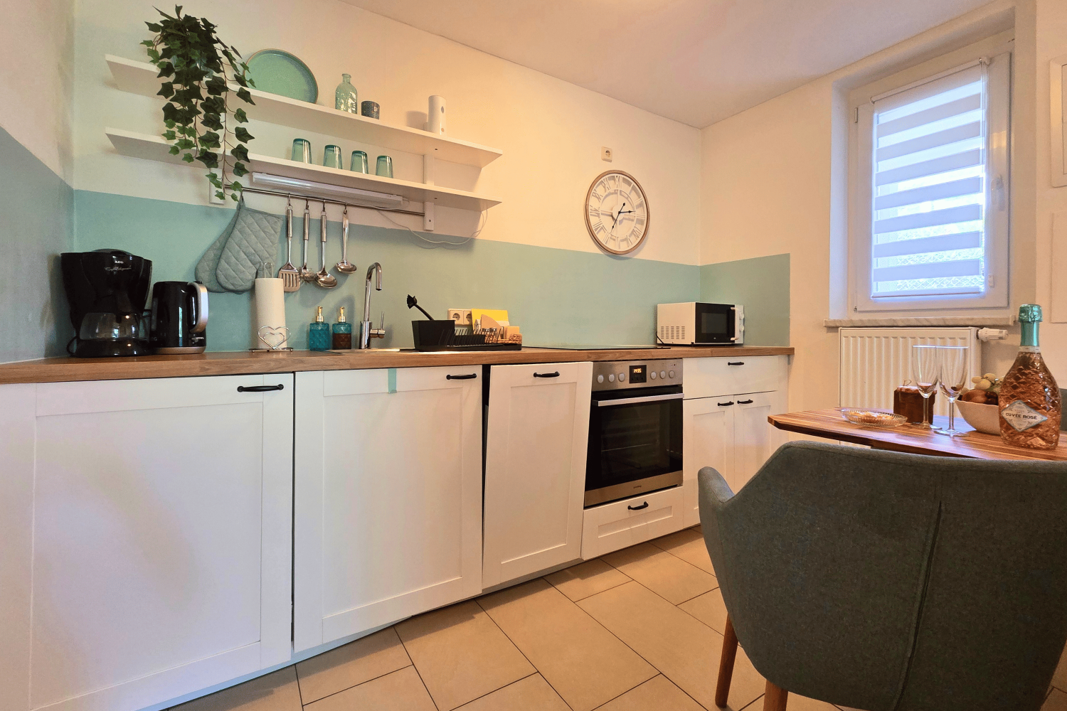 ferienwohnung-küche 3.png