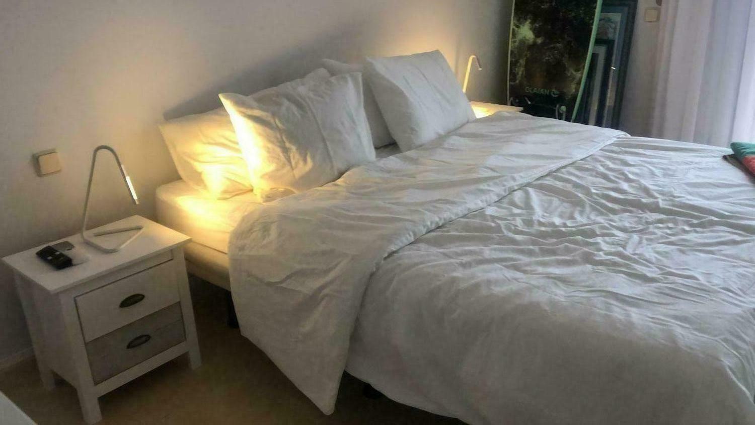 164 Master Bedroom .JPG