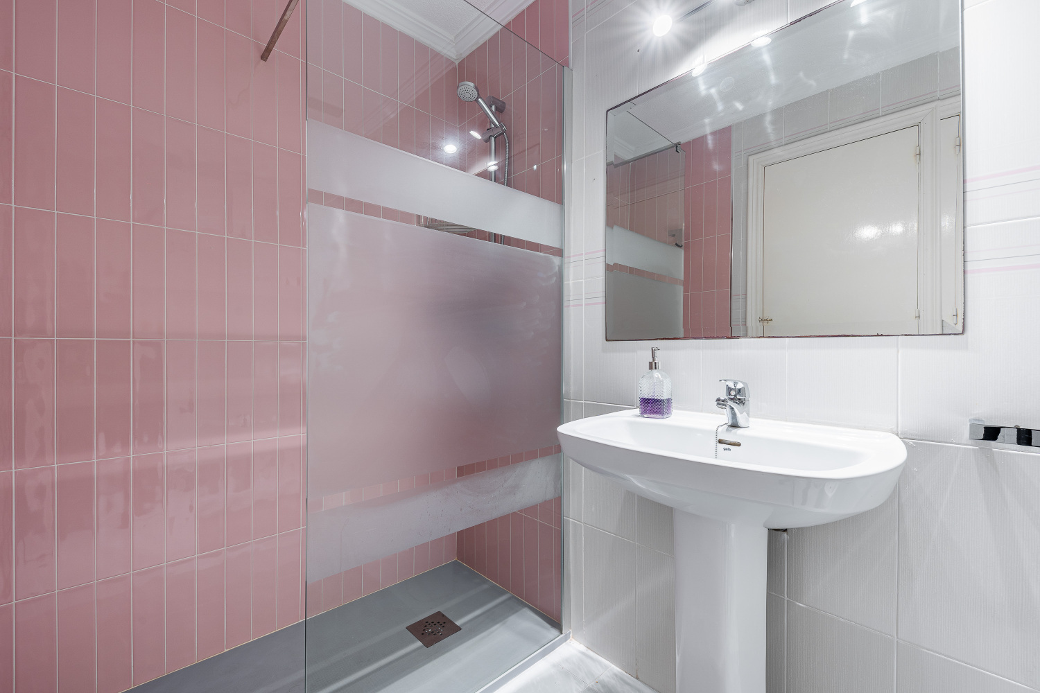 Avda Soria 2 Bajo 5 (22).jpg