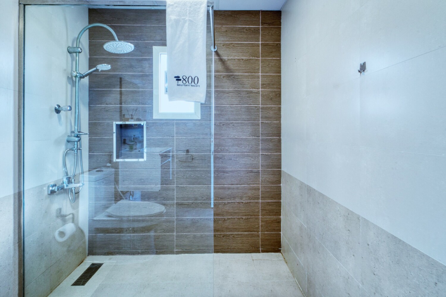 37_LAP_2395_hdr (2K).jpg